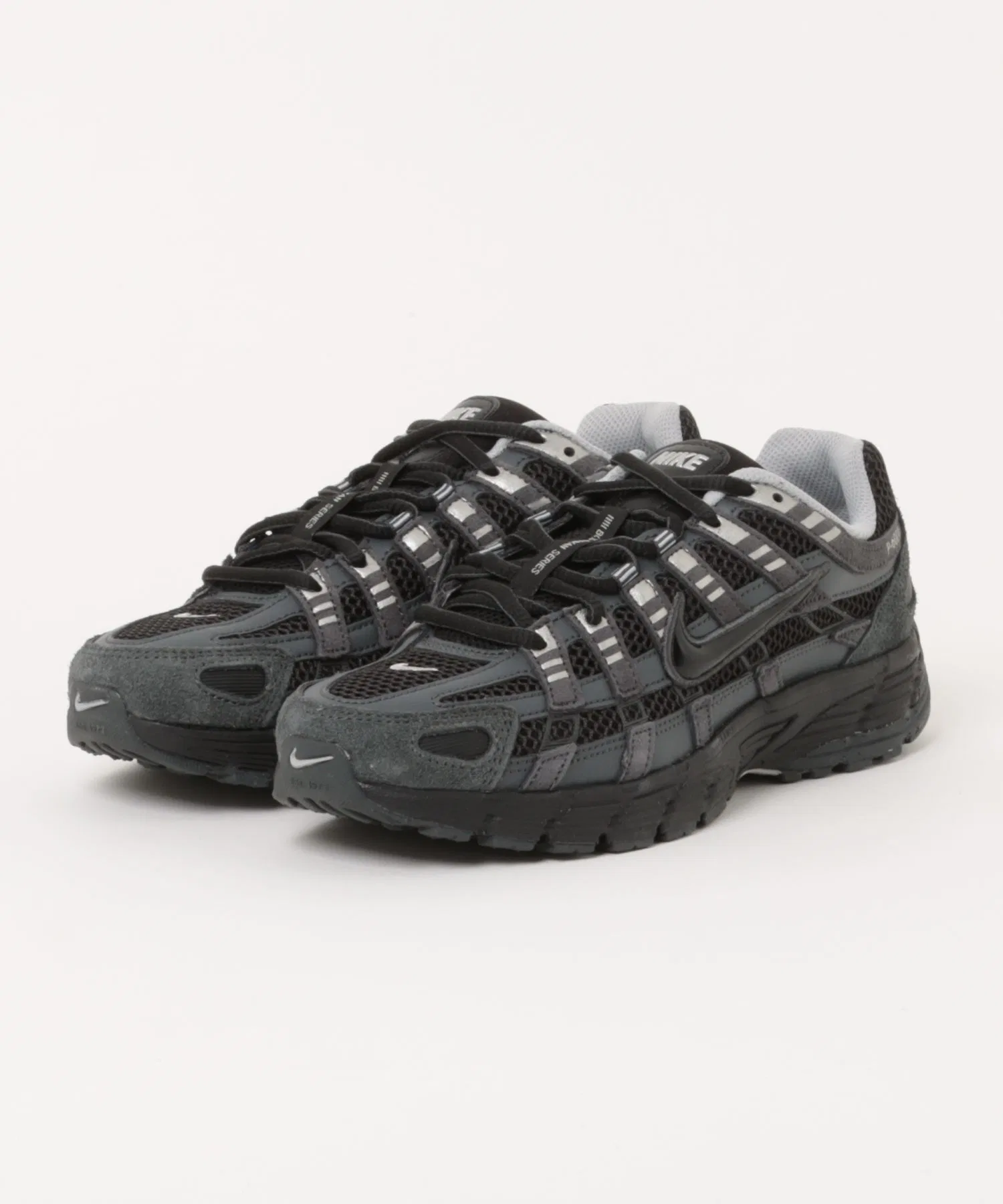 Мужские кроссовки NIKE P-6000 SE HF0015 серые