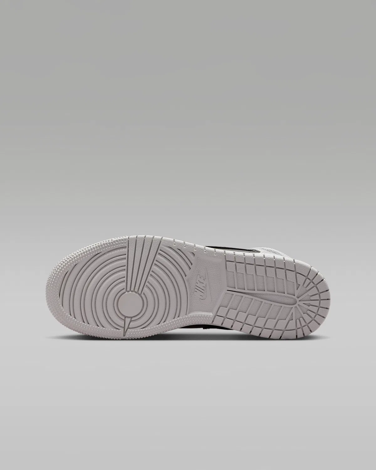 Кроссовки Air Jordan 1 Mid SE для старших детей, Photon Dust/Flat Pewter/Black/Blue Chill — фото 2