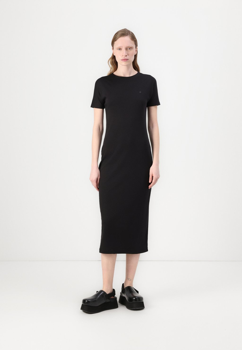 

Платье из джерси LIQUID TOUCH DRESS Calvin Klein, черный