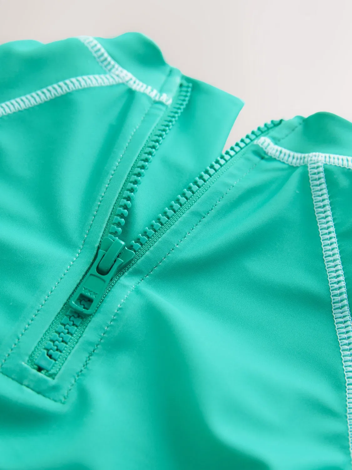 Защита от УФ-излучения Next, Light Green — фото 4