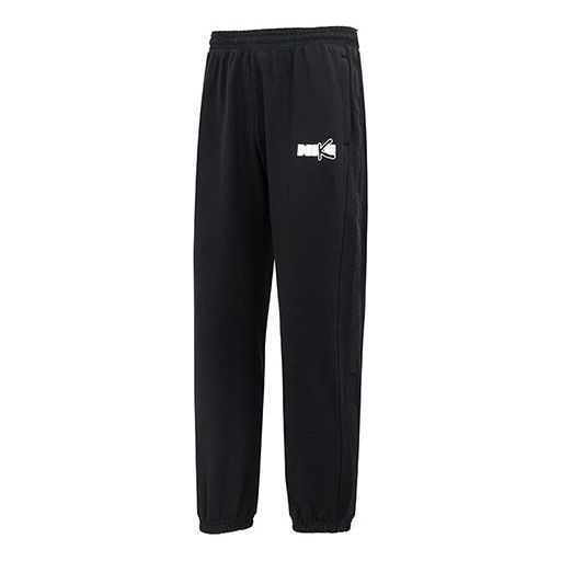 

Повседневные брюки Nike Dri-FIT Premium Pants FD9900-010