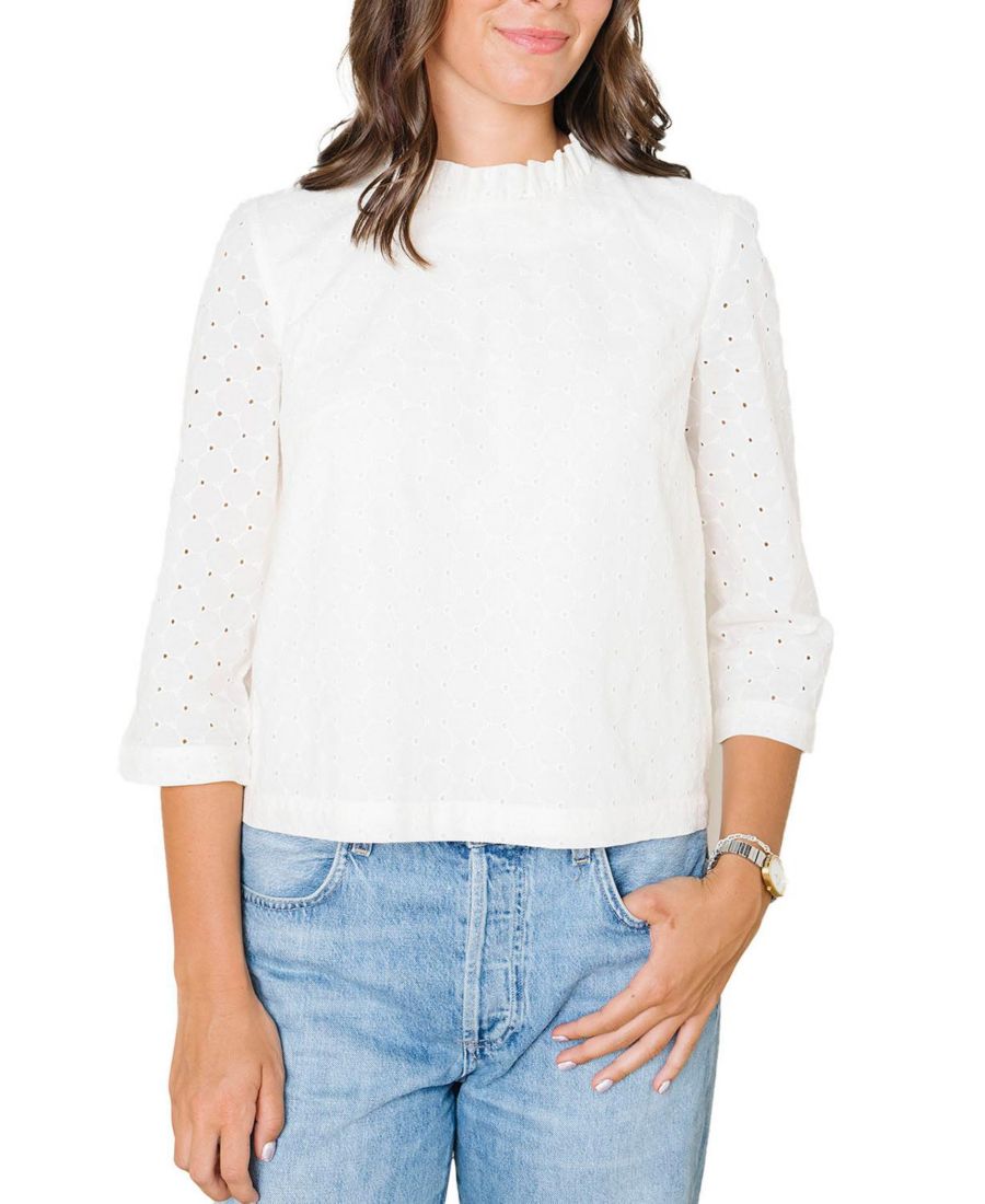 

Женская блузка из органического хлопка с оборками на воротнике и перфорацией Hope & Henry, Ivory eyelet