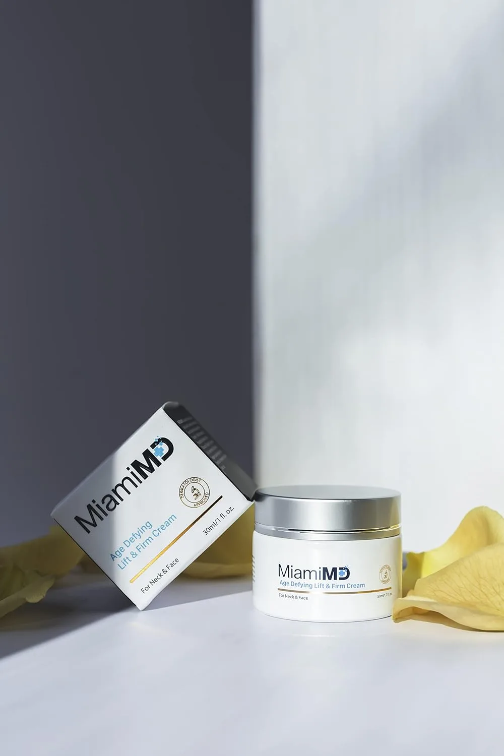 MiamiMD Age-Defying Lift & Firm Cream - антивозрастной крем для лифтинга и упругости кожи, корректор пигментных пятен для лица, тела и рук, brown — фото 4