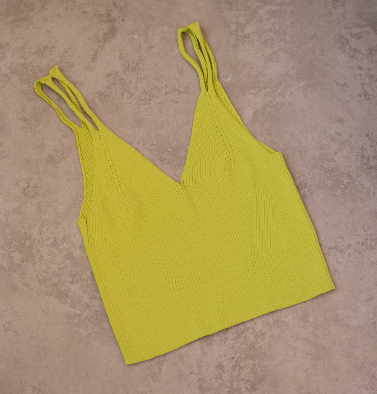 

Женская базовая майка Neon Moon в желтом цвете LUSH