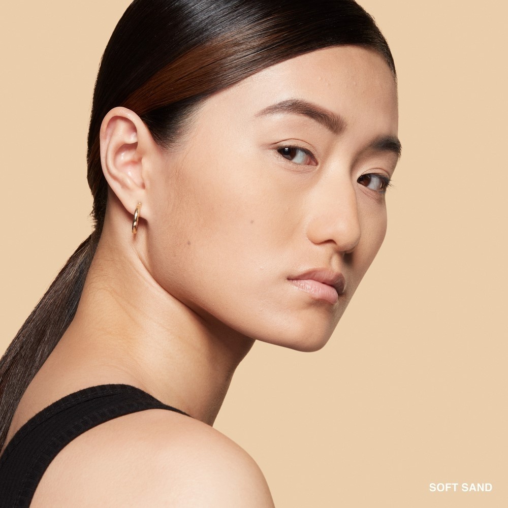 Компактная пудра Sheer finish pressed powder Bobbi Brown, soft sand, 9 гр — фото 4