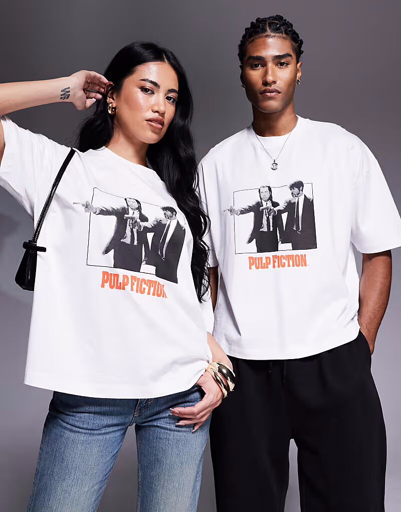 

Футболка свободного кроя ASOS DESIGN унисекс с принтом «Криминальное чтиво» белого цвета