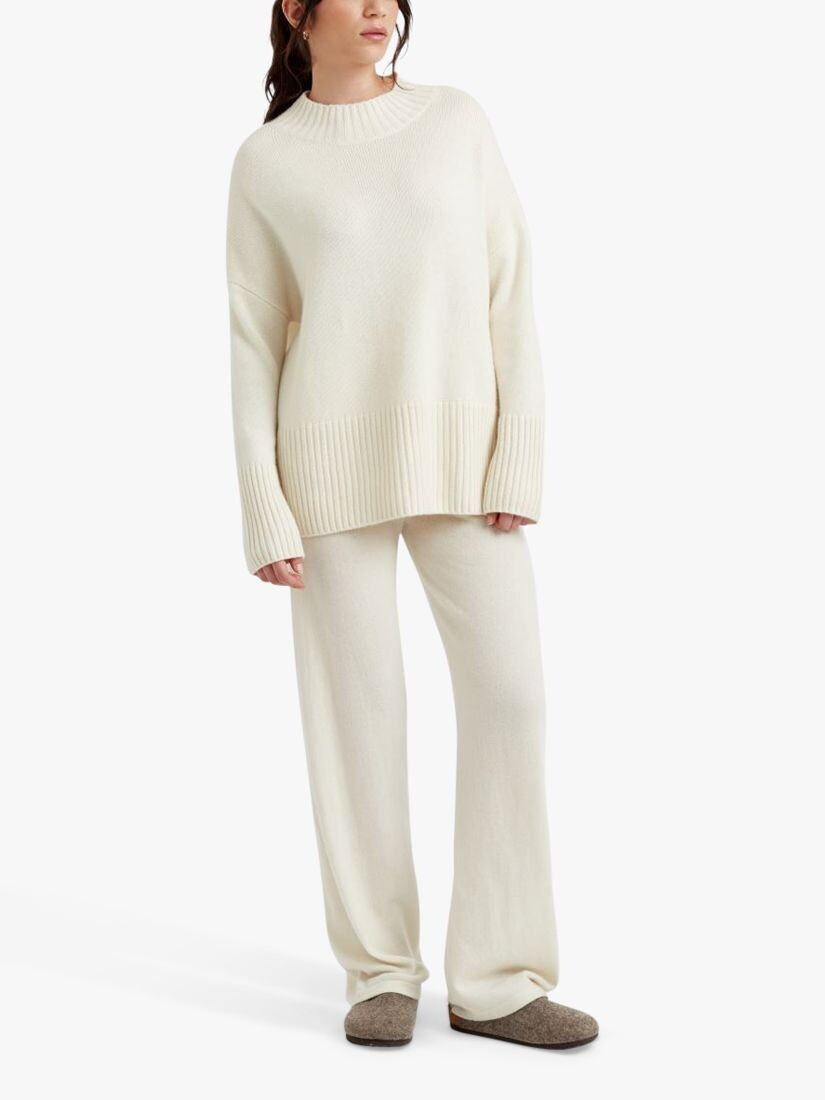 

Кашемировый джемпер Comfort Chinti & Parker, крем