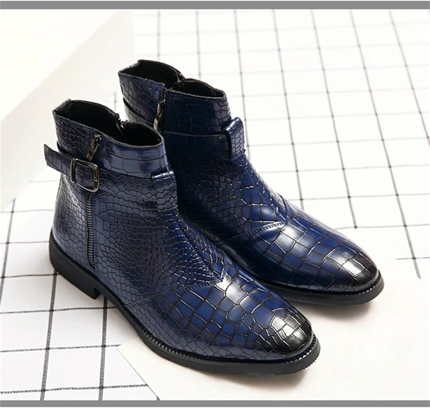Кожаные ботильоны Yuizko Men'S с боковой молнией, модель Chelsea, модные низкие каблуки, заостренный носок, пряжка, повседневные короткие ботинки, синий — фото 2