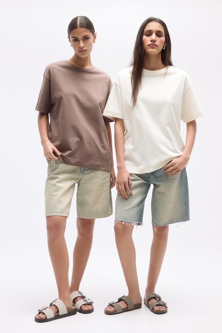 

Упаковка из 2 футболок большого размера с коротким рукавом Pull And Bear, мультиколор