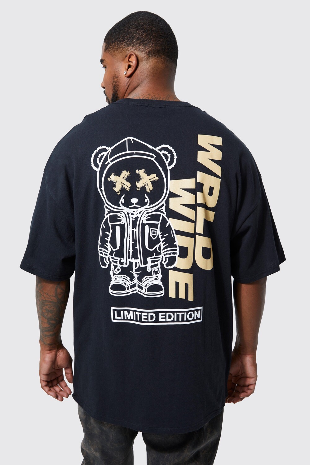 

Футболка с графикой plus space teddy Boohoo, черный