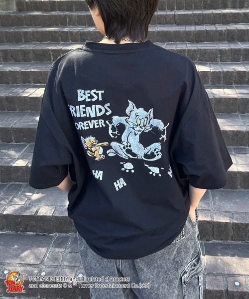 

Футболка унисекс с крупным принтом на спине ILL'S, черный