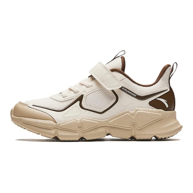 

Детские кроссовки GS Low-top Fishbelly White/Woodland Brown Anta Kids, коричневый