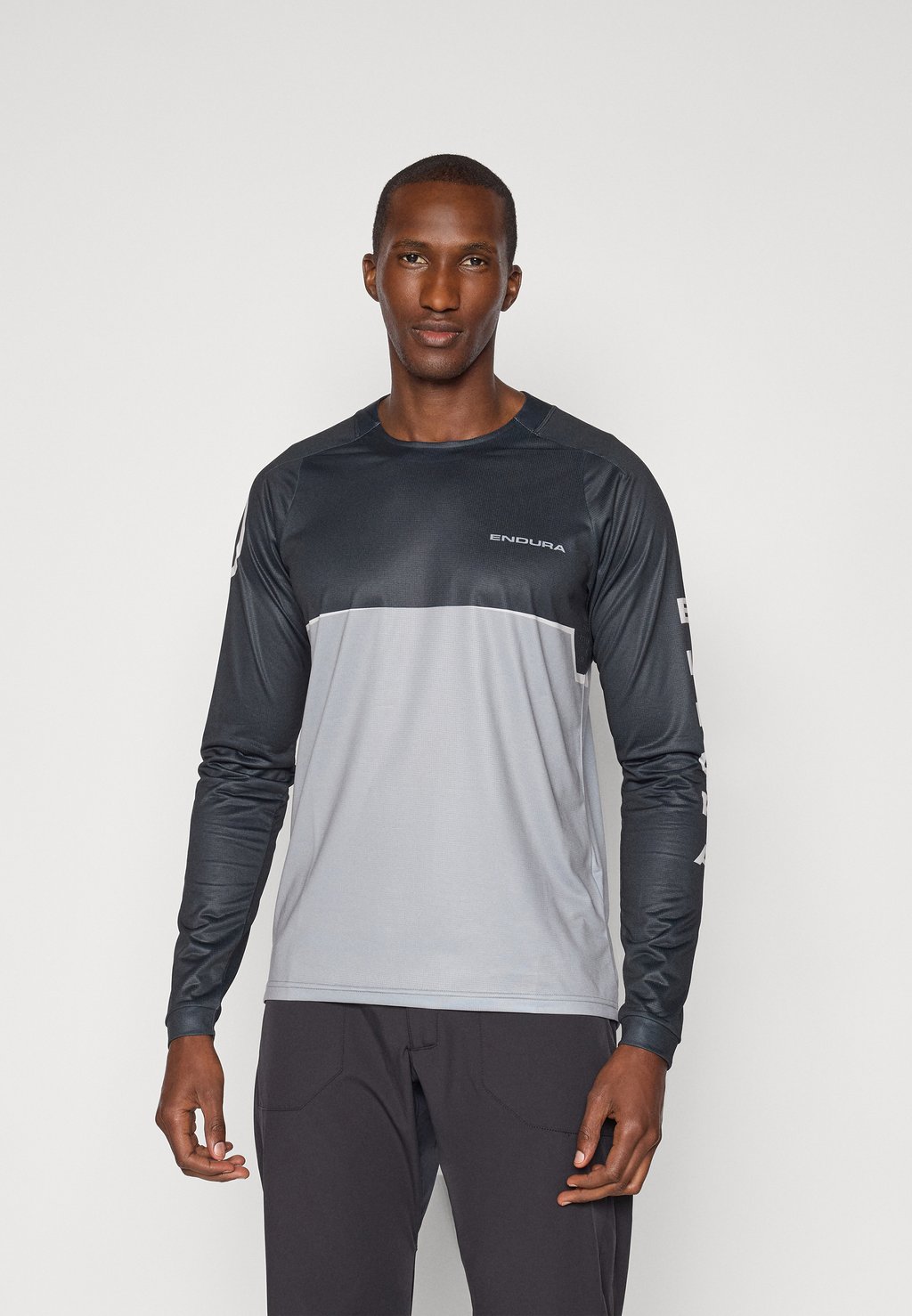 

Футболка с длинным рукавом CORE PRINTED TEE Endura, черный