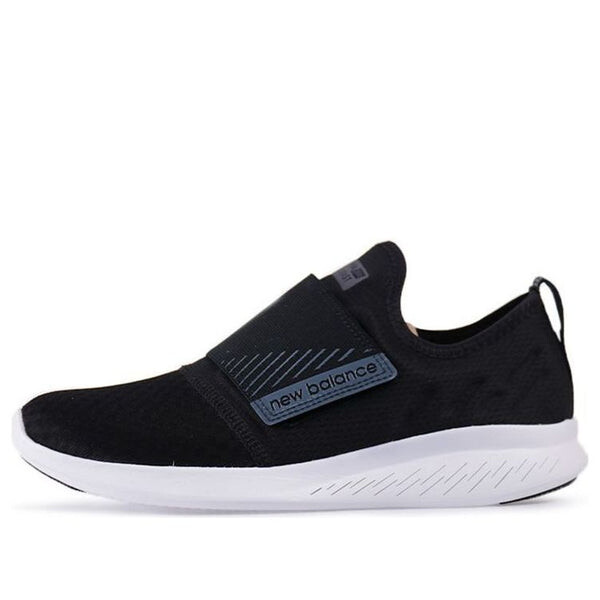 

Кроссовки fuelcore coast v4 New Balance, черный