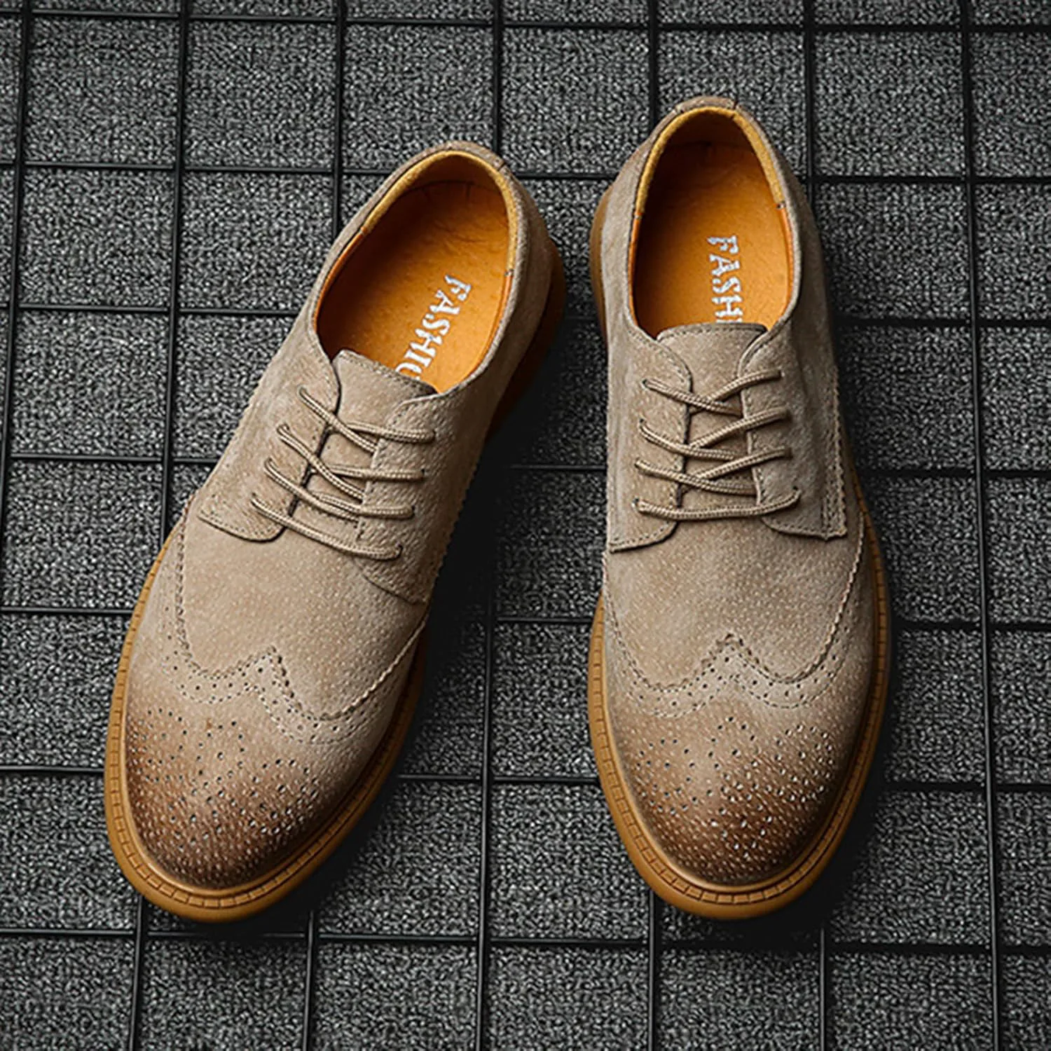 Мужские оксфорды с крыльями Brogue из замшевой кожи, модные туфли с резным рисунком, округлый носок, шнуровка, низкие деловые и повседневные туфли Derby GLBDU, коричневый — фото 2