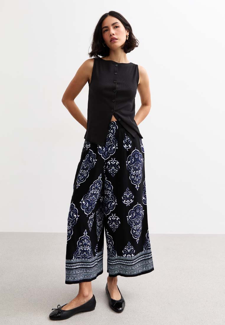 

Брюки ABSTRACT PRINT CROPPED New Look, черный