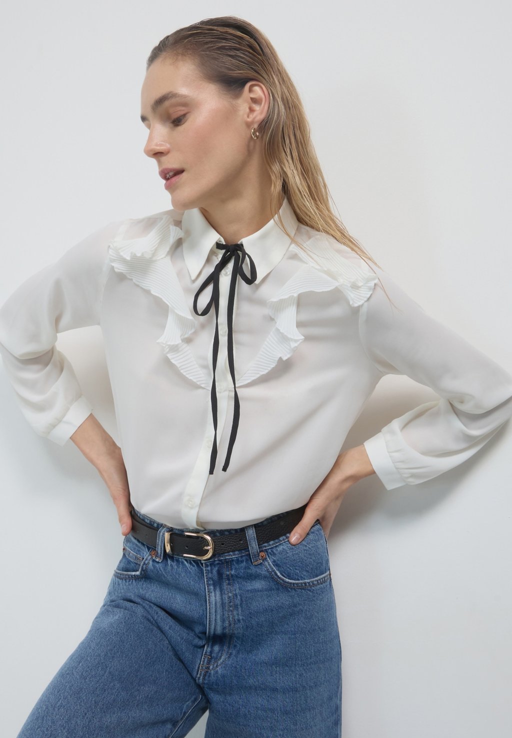 

Блузка на пуговицах CON FRILL PLISSETTATO Calliope, деним