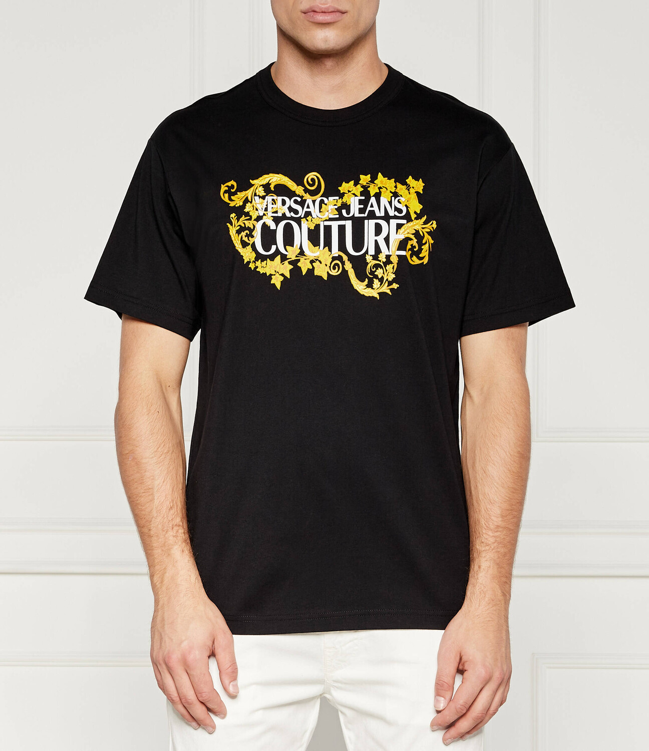 

Футболка Versace Jeans Couture Regular Fit, черный