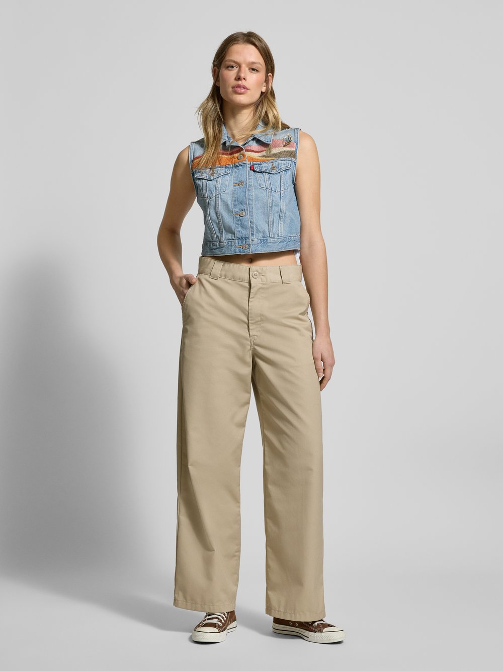 

Джинсовый жилет с нагрудными карманами с клапанами Levi's