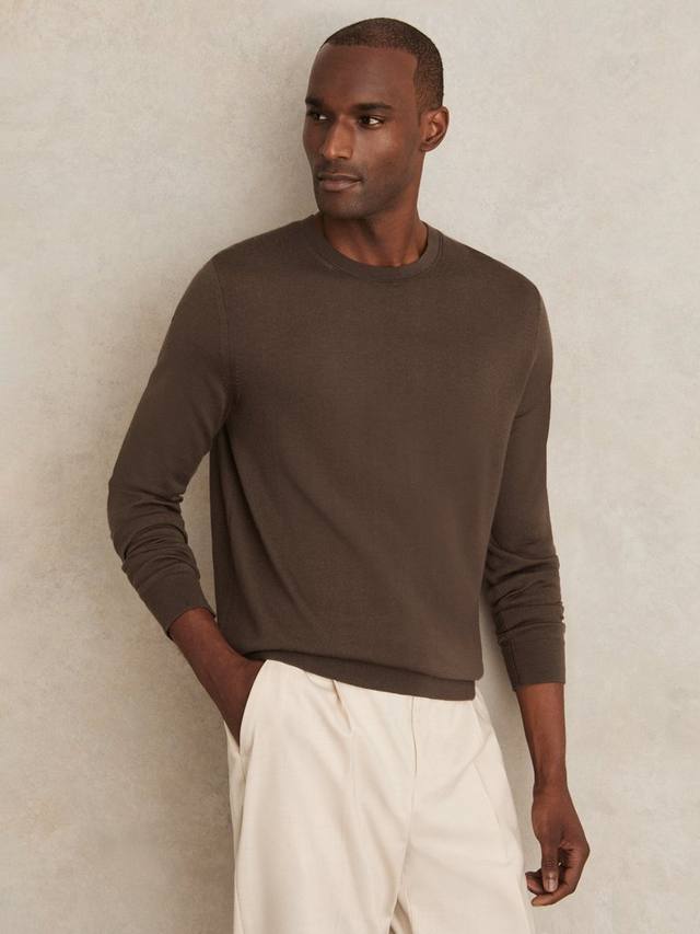 

Свитер Wessex Merino Wool с круглым вырезом Reiss, Chocolate Brown