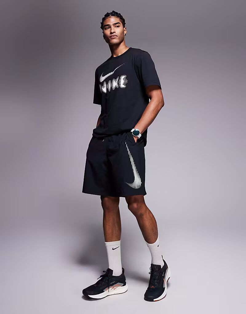 

Шорты Nike Training Form Dri-FIT 9 дюймов черного цвета