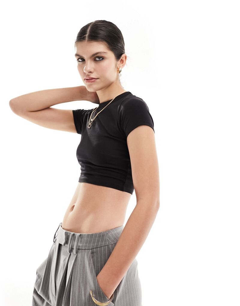 

Cotton On - Черная укороченная футболка Cotton:On
