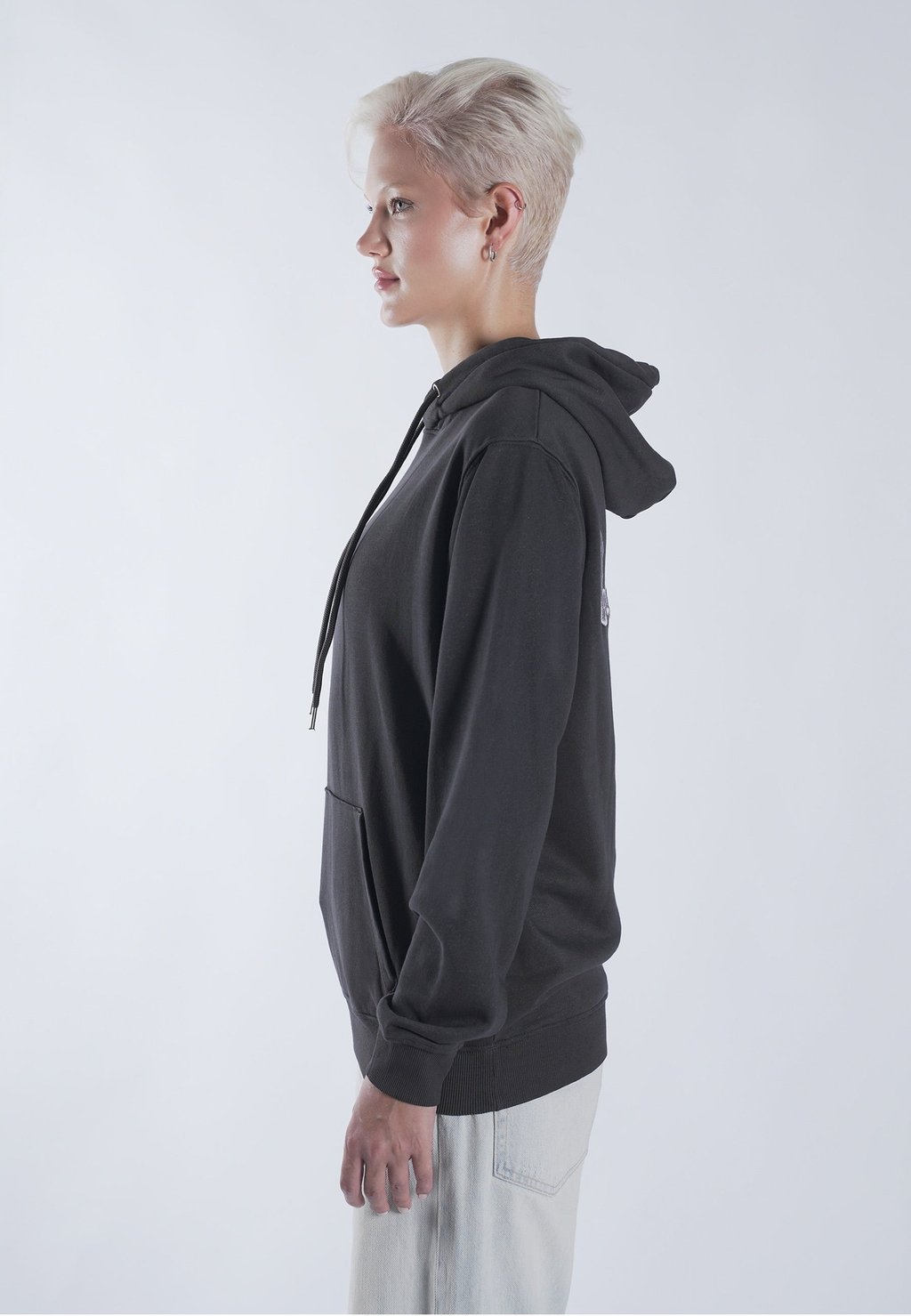 

Толстовка с капюшоном BE KIND BACK EMBROIDERY UNISEX Mira Paris, черный