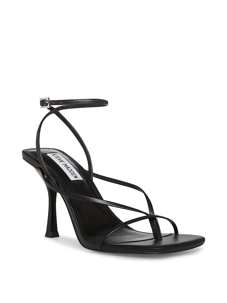 Туфли на каблуке с ремешками от Энни Steve Madden, черный