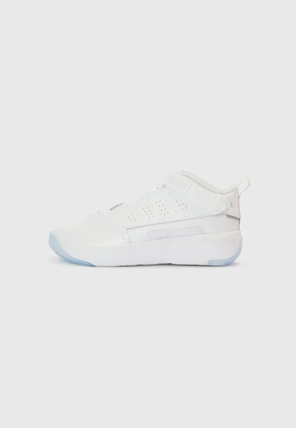 Кроссовки jordan max aura 7 унисекс Jordan, White/Vast Grey