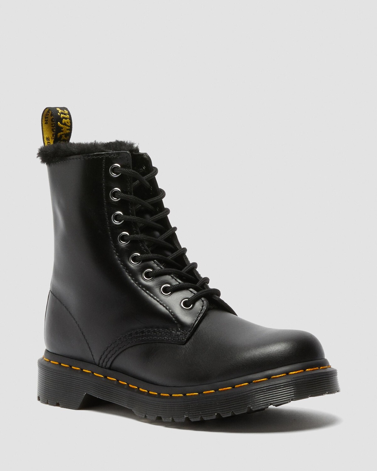 

Ботинки на шнуровке Dr. Martens 1460 Serena на подкладке из искусственного меха, черный (размер RU 43)