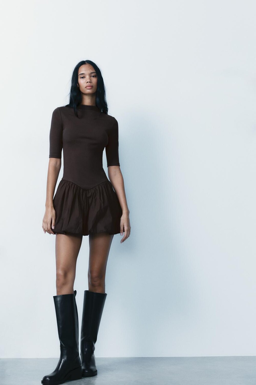 

Короткое платье из поплина с вставками ZARA, темно-коричневый