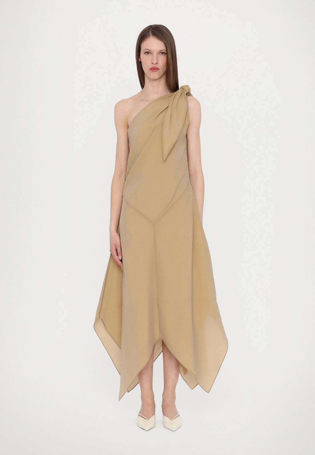 

Коктейльное/вечернее платье SPRING CRINKLED Rodebjer, песочный