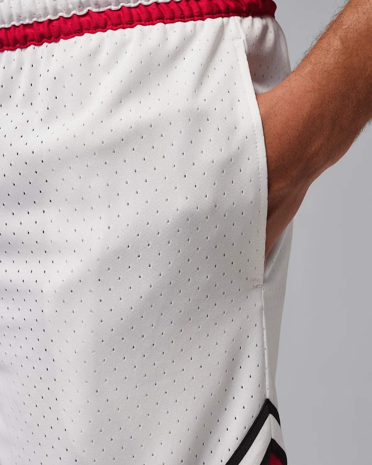 Мужские шорты Jordan Sport Dri-FIT 9" Diamond, White/Gym Red/White — фото 4