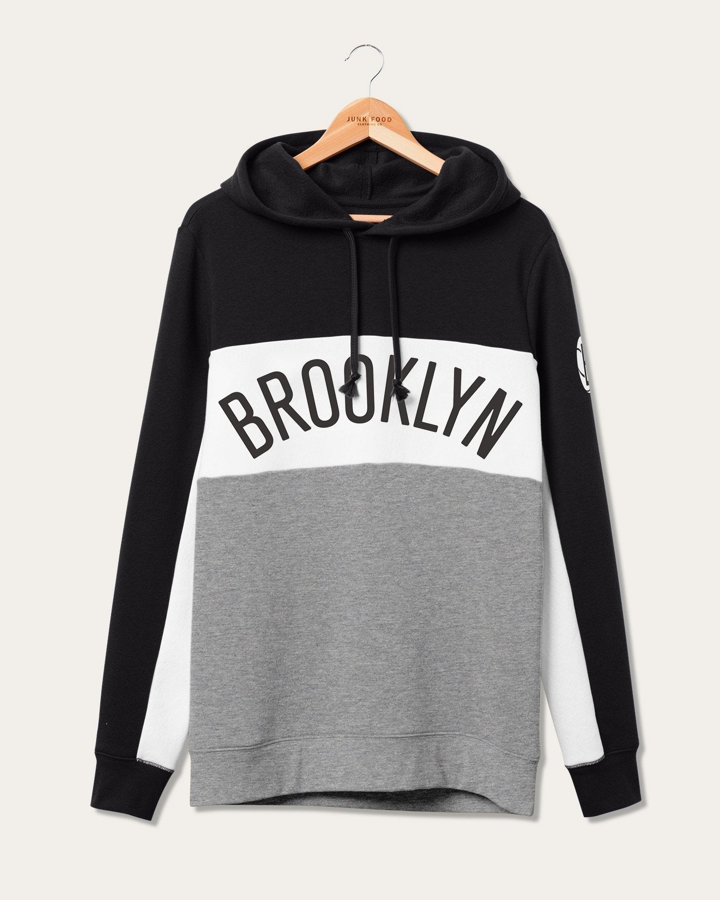 

Толстовка с капюшоном NBA Brooklyn Nets Colorblock Junk Food Clothing, цвет true black/heather grey