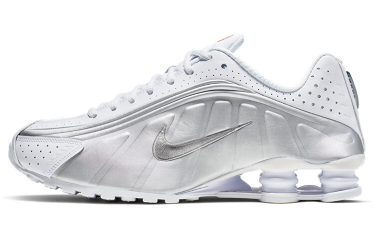 

Nike SHOX R4 Кроссовки Мужчины, Серый, Nike SHOX R4 Кроссовки Мужчины