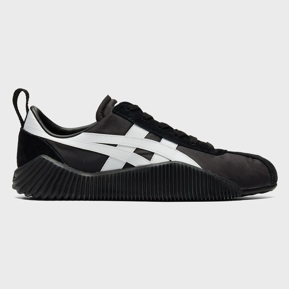 Мужские кроссовки Acromount от Onitsuka Tiger