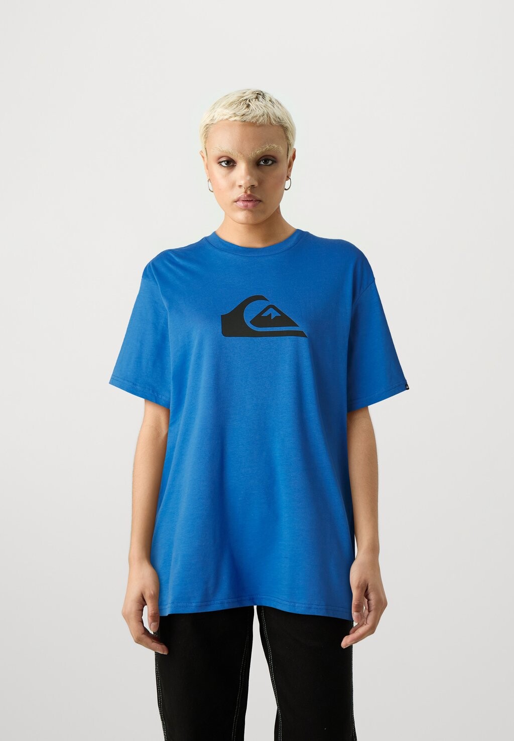 

Принт на футболке COMP LOGO UNISEX Quiksilver, синий