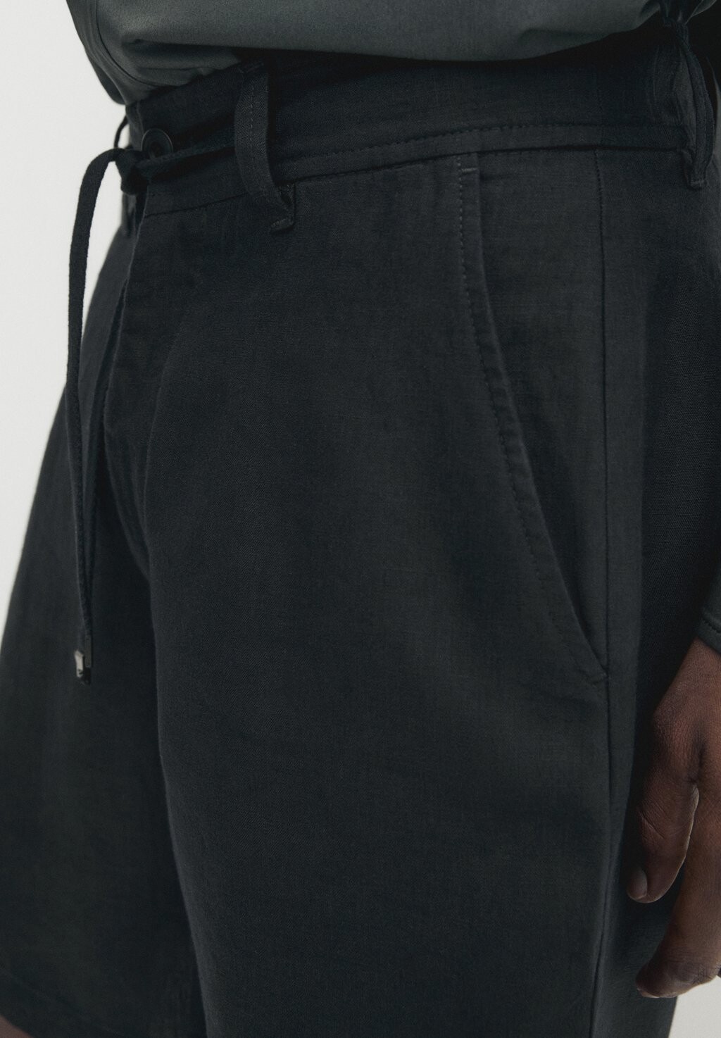 

Шорты Bermuda Massimo Dutti, темно-синие