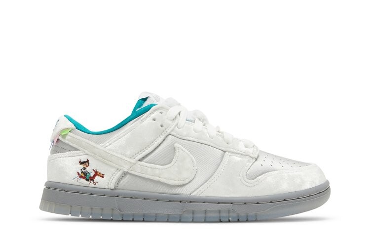 Кроссовки Nike Wmns Dunk Low, серебряный