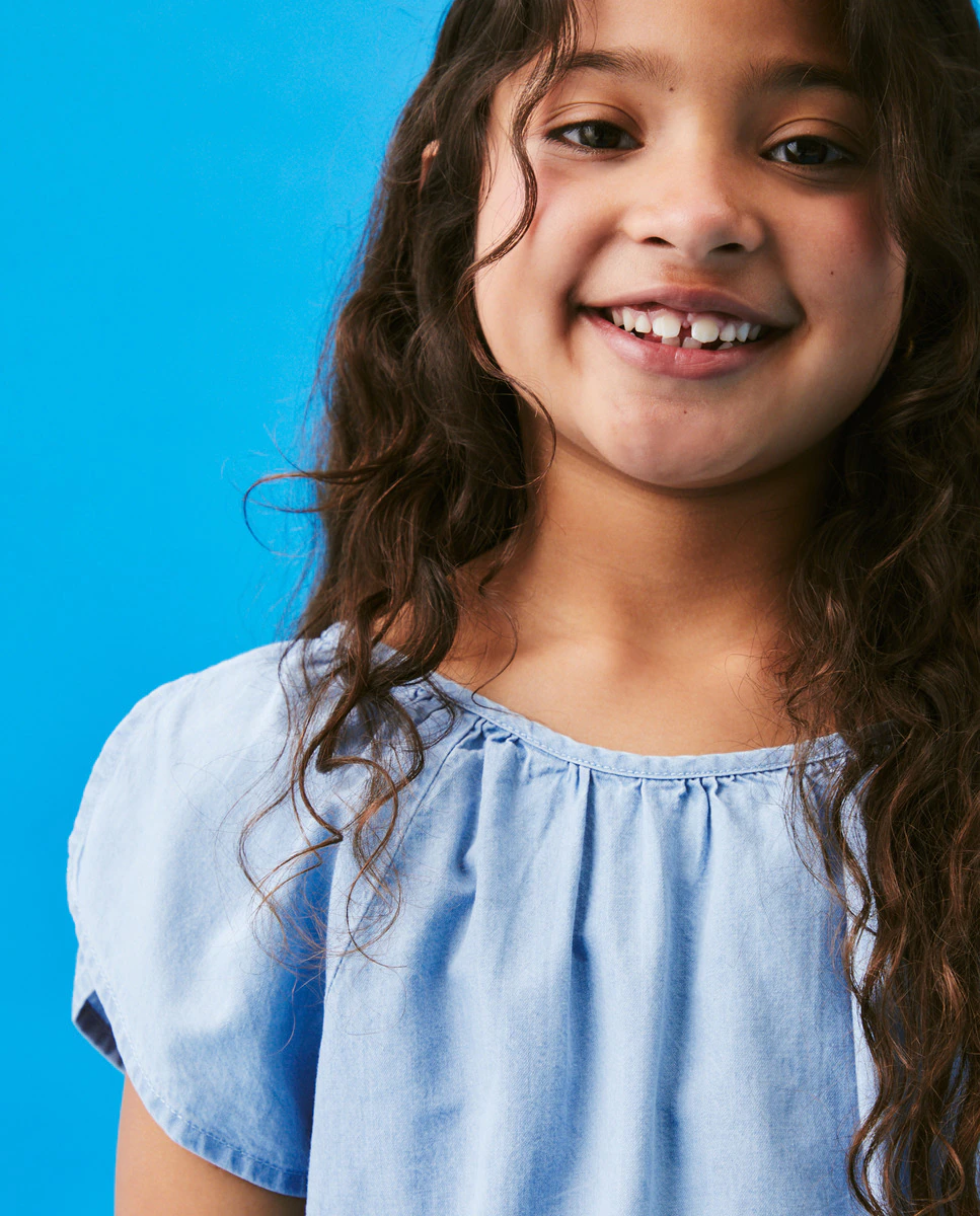 

Блузка из шамбре с короткими рукавами для девочки Kids El Corte Inglés, цвет Cerúleo