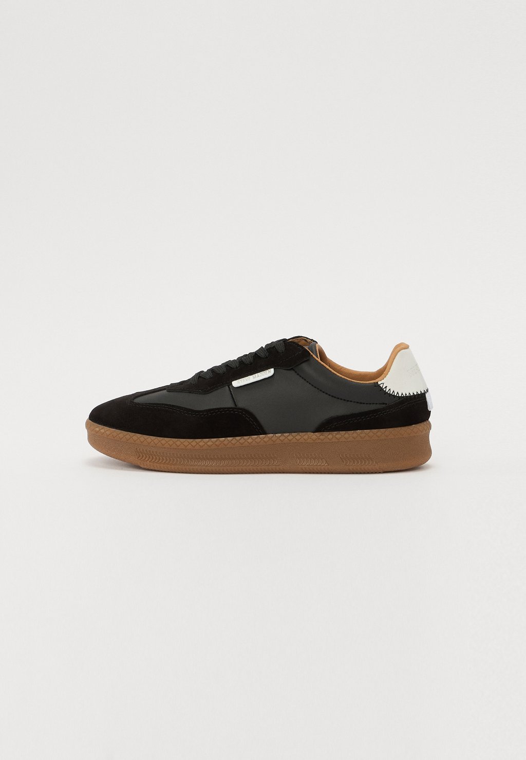 

Кроссовки EUPHORIA Steve Madden, черный