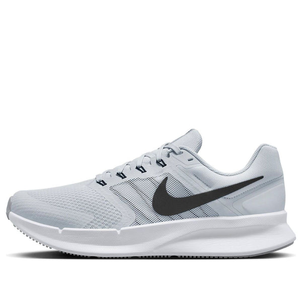 

Кроссовки run swift 3 'photon dust black' Nike, серый