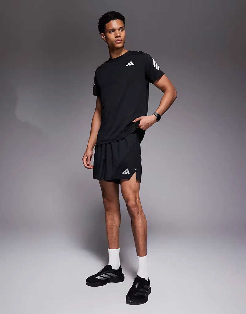 Футболка Adidas Performance Running 365 с тремя полосками на рукаве, черный — фото 2