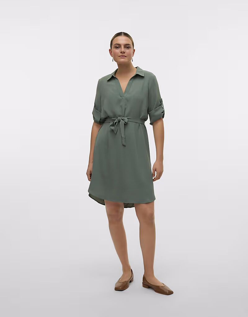 

Платье Vero Moda в лавровом венке