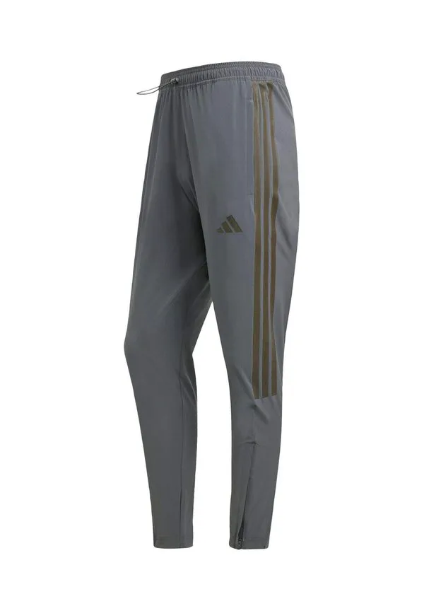 Спортивные штаны house of tiro Adidas Sportswear, Grey Six Colored Reflective — фото 4