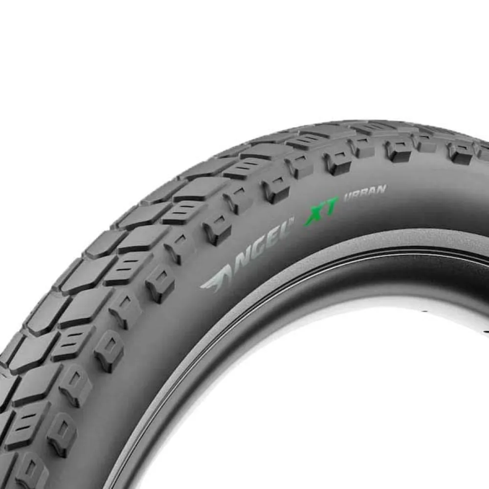 

Жесткая городская шина Pirelli Angel XT With Reflective Band 700 x 62, черный