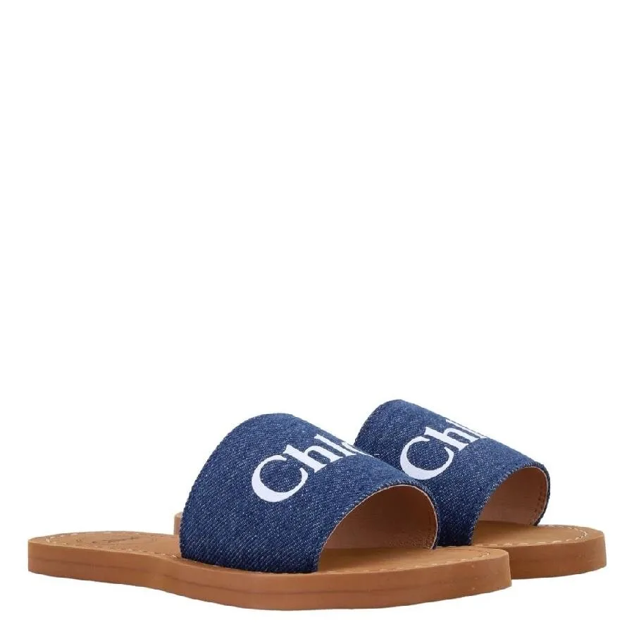 Слайдеры Chloé Girls с джинсовыми ремешками и логотипом, синий — фото 3