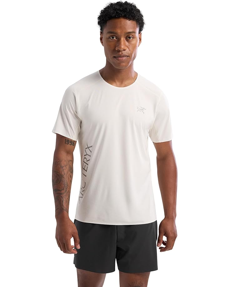 

Футболка Arc'teryx Norvan Downword Logo Short, цвет Arctic Silk 1