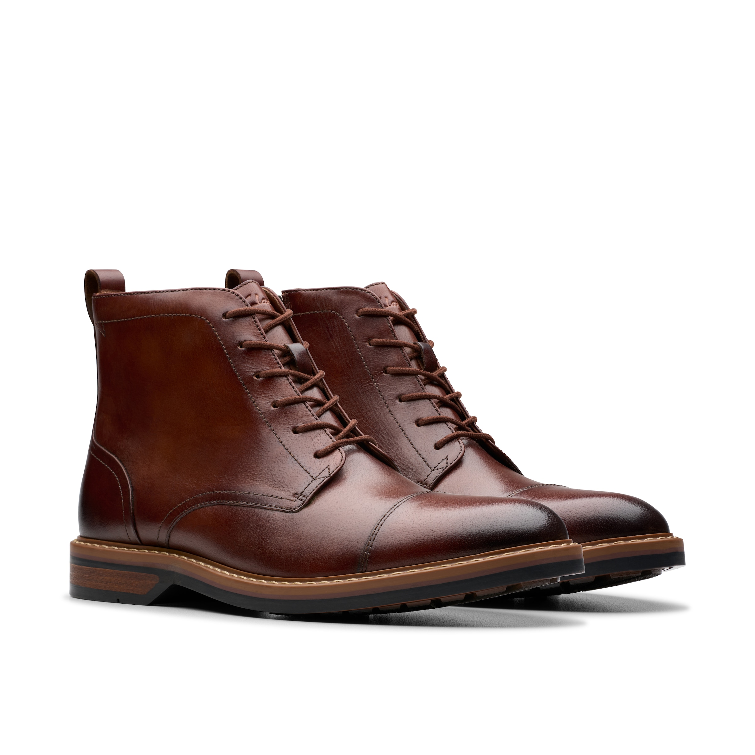 CLARKS Ботинки на шнуровке 'Aldwin Cap' в коричневом цвете — фото 4