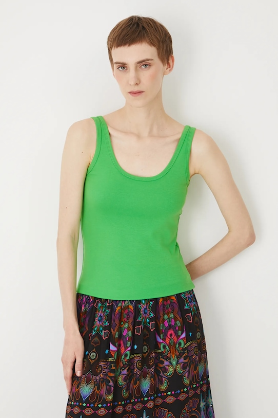 

Топ Medicine, зеленый